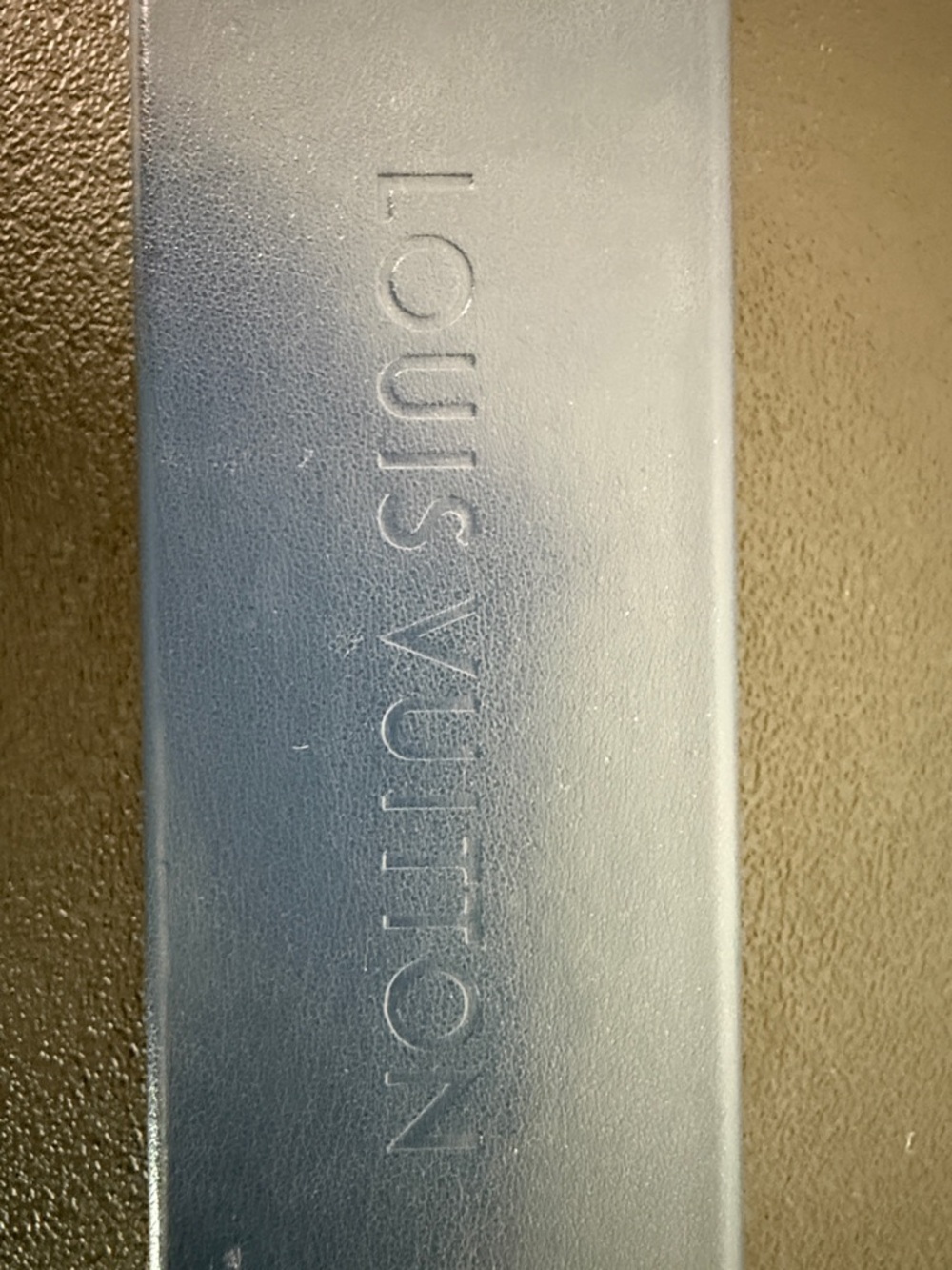 Louis Vuitton Silver and Black Gradient Aviator Sunglasses - Picture 8 of 8